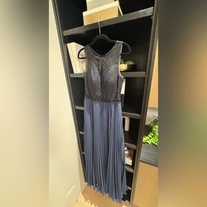 Azazie Navy Blue Formal Gown Bridesmaid or Mother of the Bride Size 4